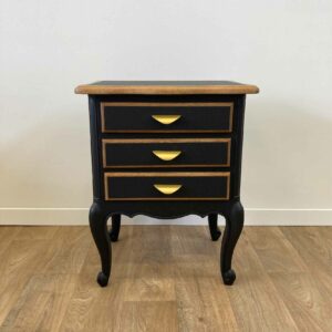 Meuble d'appoint bois et noir - de face