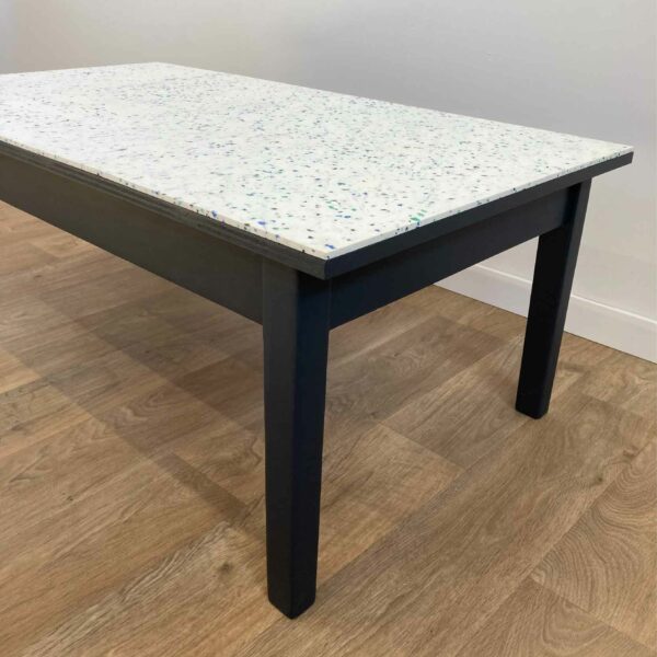 Table Basse Design - Pieds